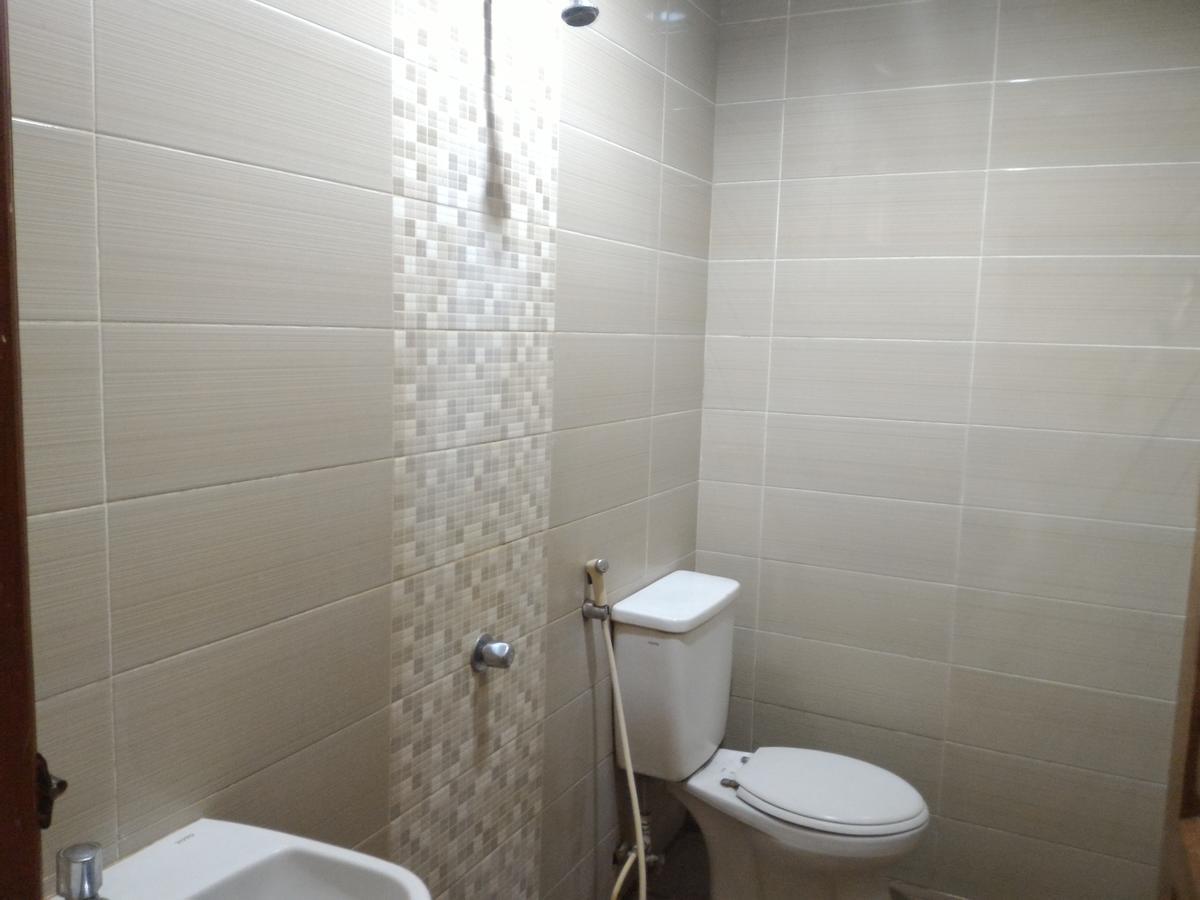 Hotel Sentral Jombang Bagian luar foto